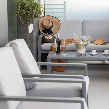 Appartement Seaside In Odyssey Pools And Parking Năvodari