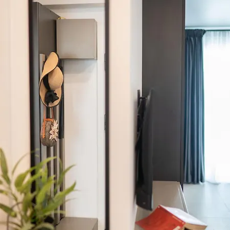 Seaside In Odyssey Pools And Parking Appartement Năvodari