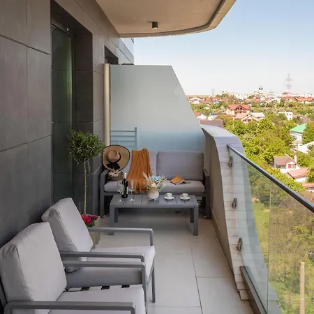 Seaside In Odyssey Pools And Parking Appartement