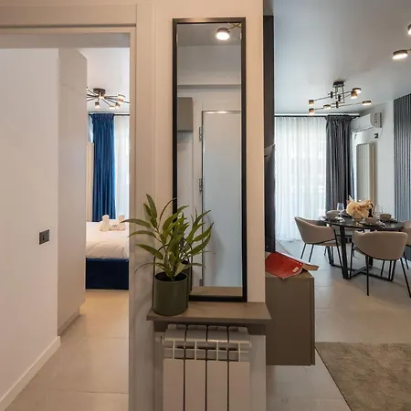 Seaside In Odyssey Pools And Parking Appartement