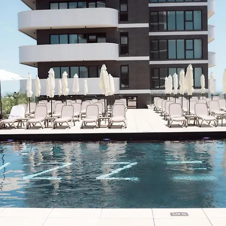 Appartement Seaside In Odyssey Pools And Parking Năvodari